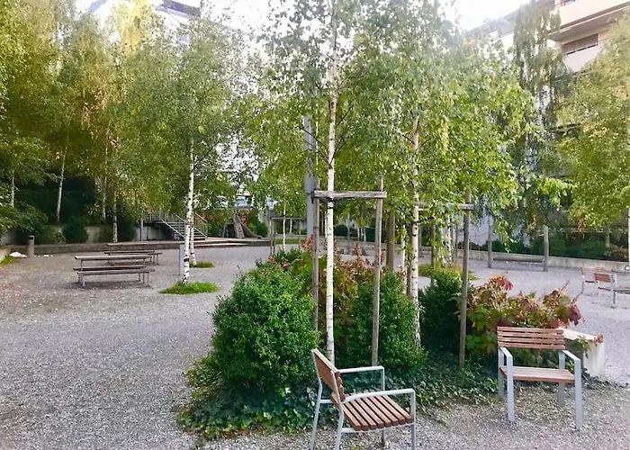 Good Location, Spacious, Comfortable And Bright!! Διαμέρισμα